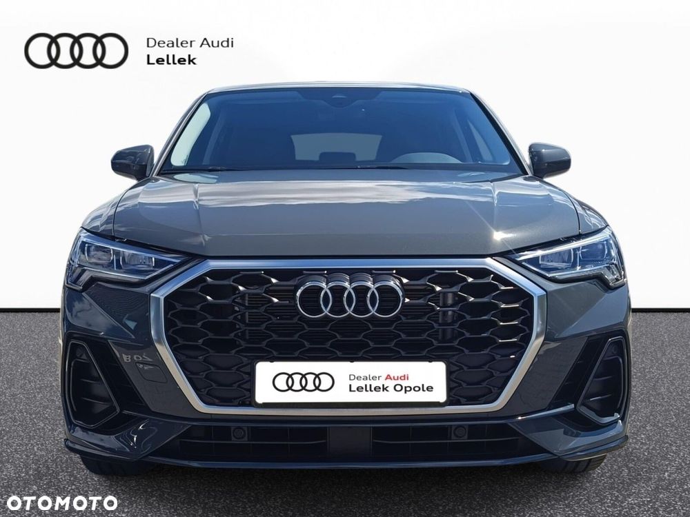 Audi Q3 - 3
