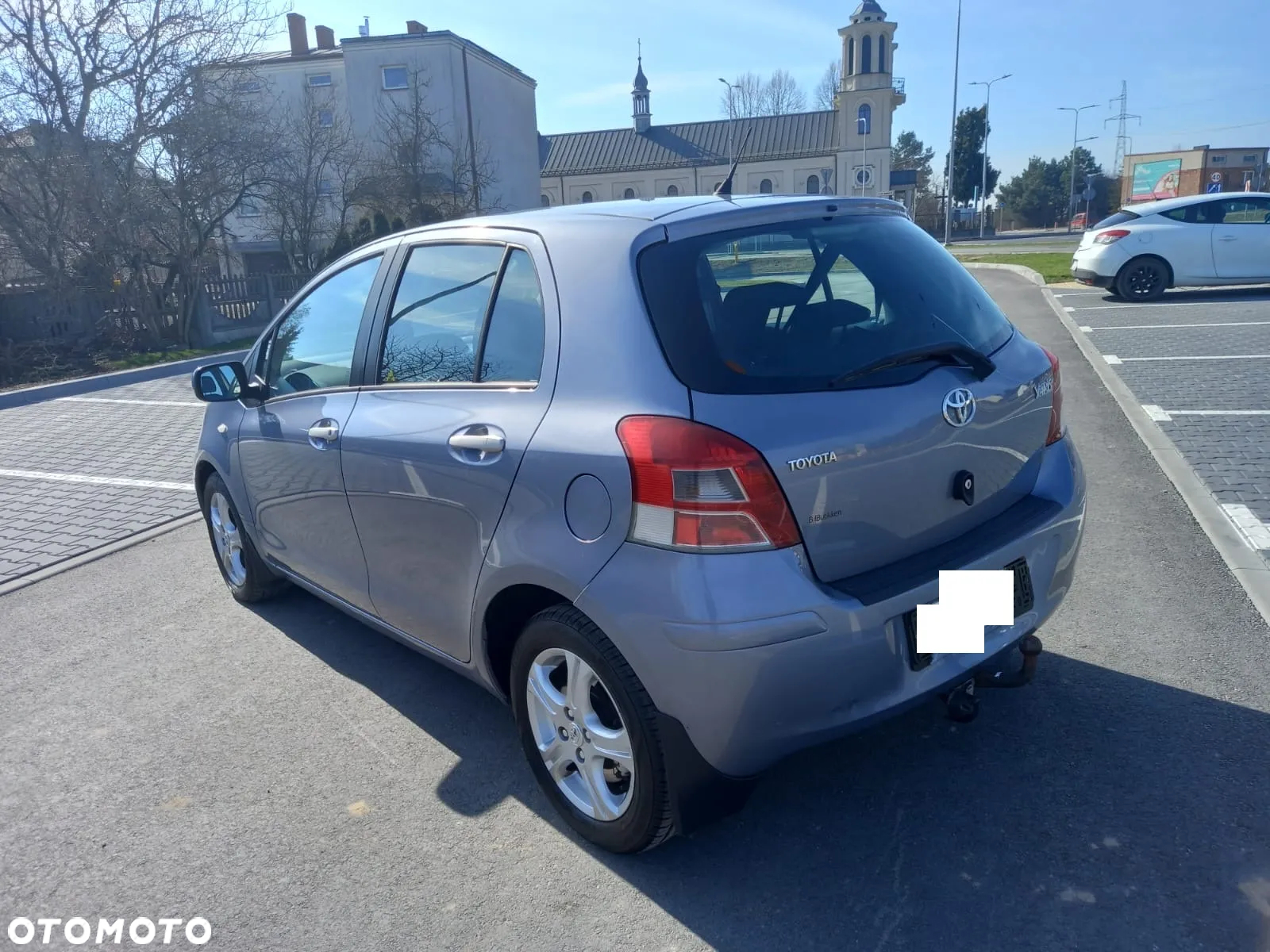 Toyota Yaris 1.4 D-4D - 11