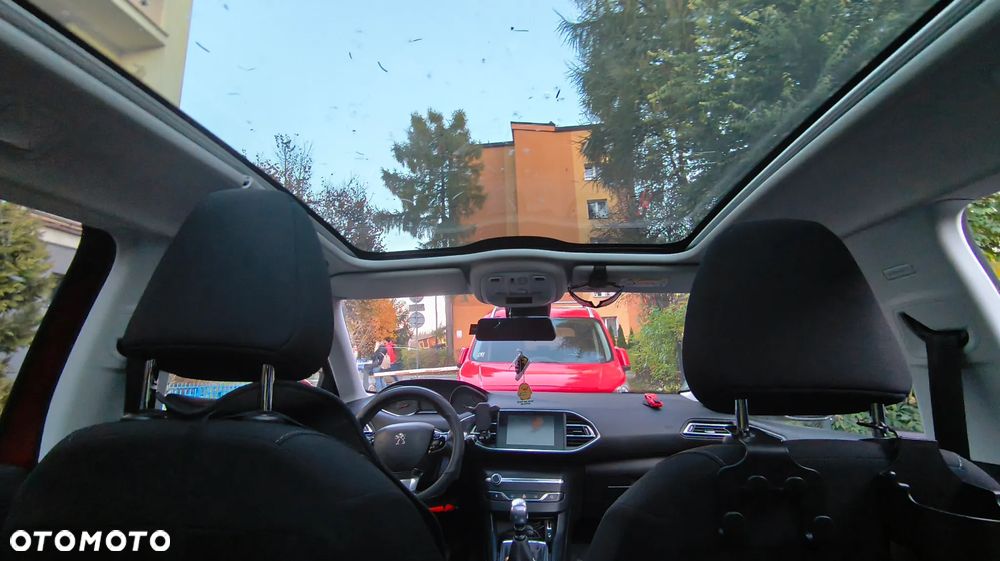 Peugeot 308 2014 photo 5