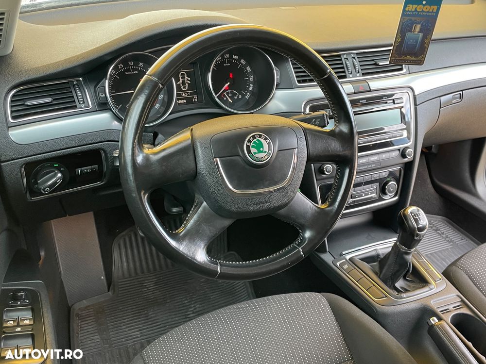 Skoda Superb 1,9 TDI Comfort - 9