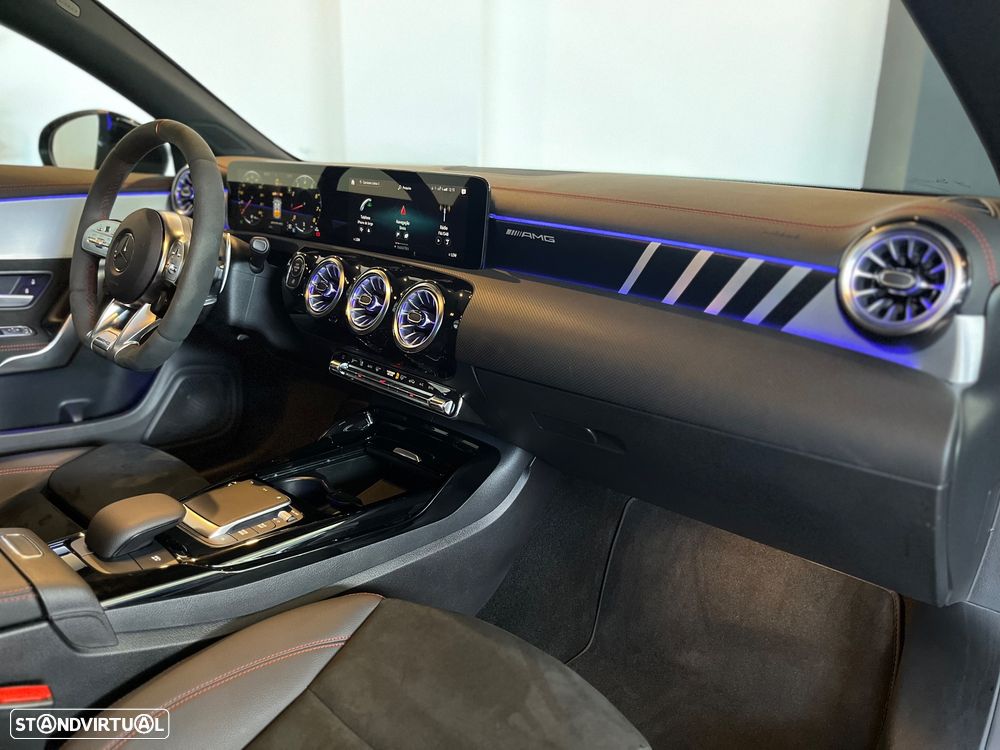 Mercedes-Benz CLA 45 AMG S Shooting Brake 4Matic+ - 31