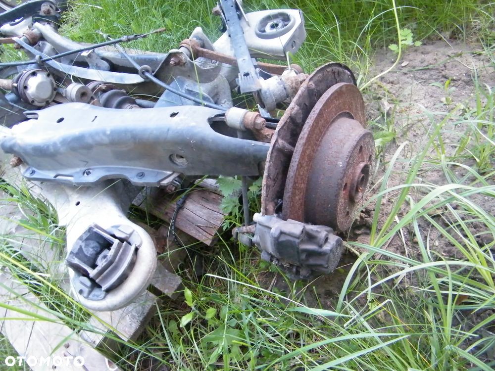 Zacisk hamulcowy Tył Prawy Lewy Mercedes W220 3.2 CDI 197KM - 1