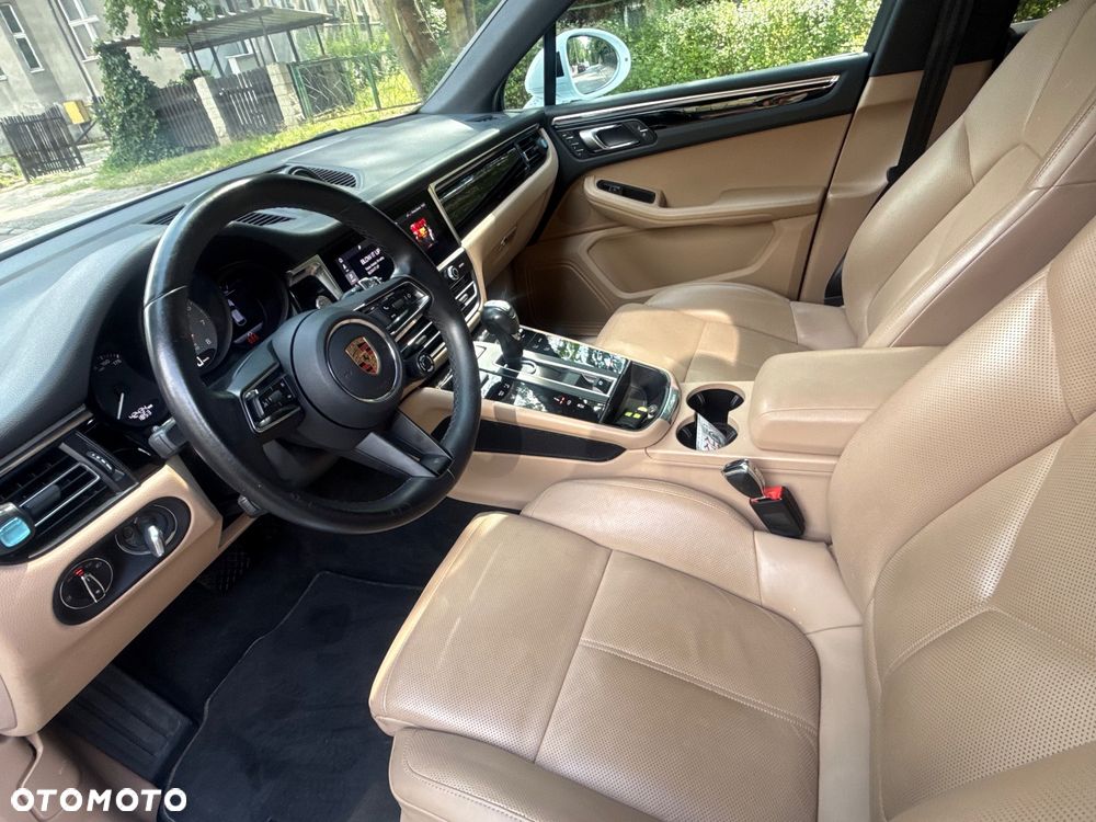 Porsche Macan S - 12