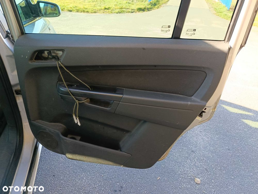 Opel Zafira - 13