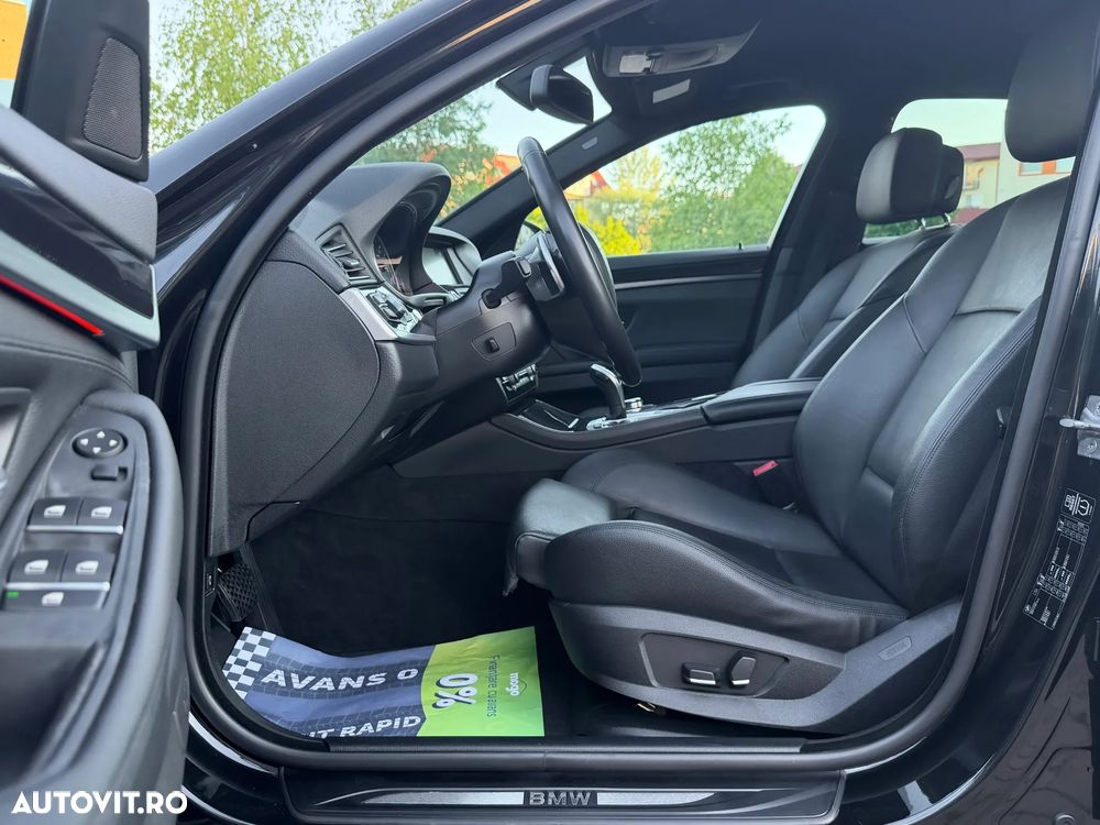 BMW Seria 5 520d Aut. - 24