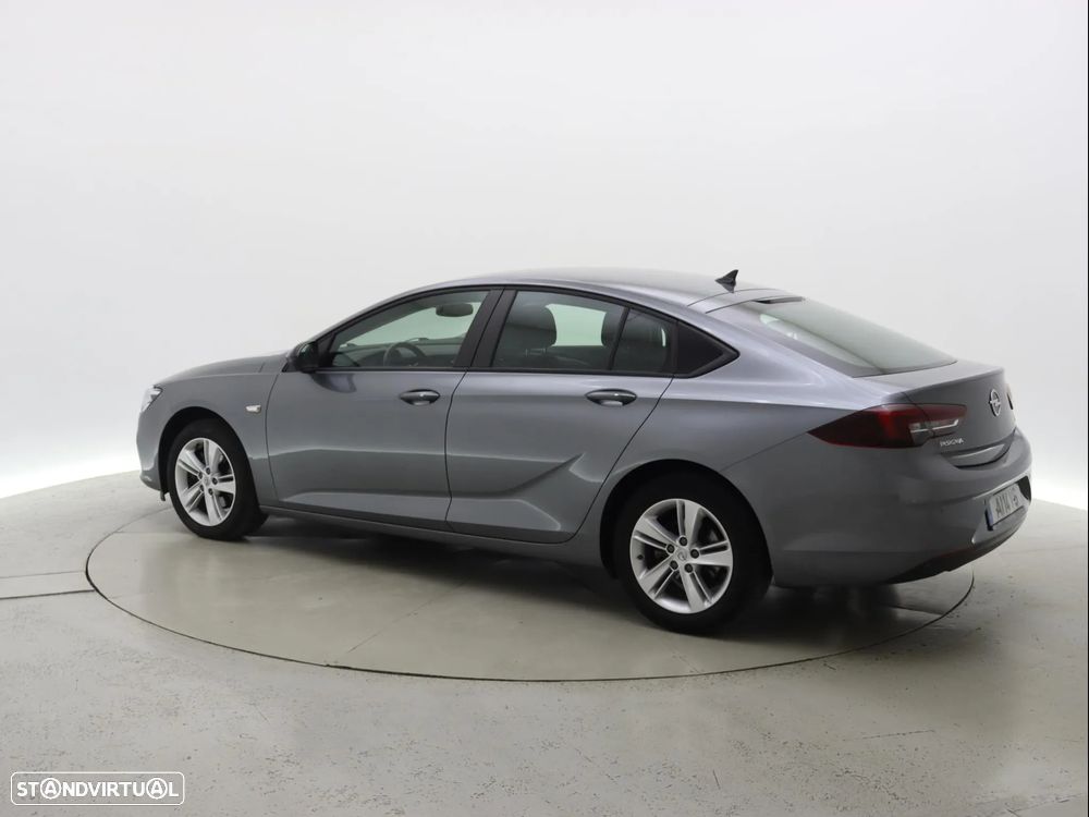Opel Insignia Grand Sport - 3
