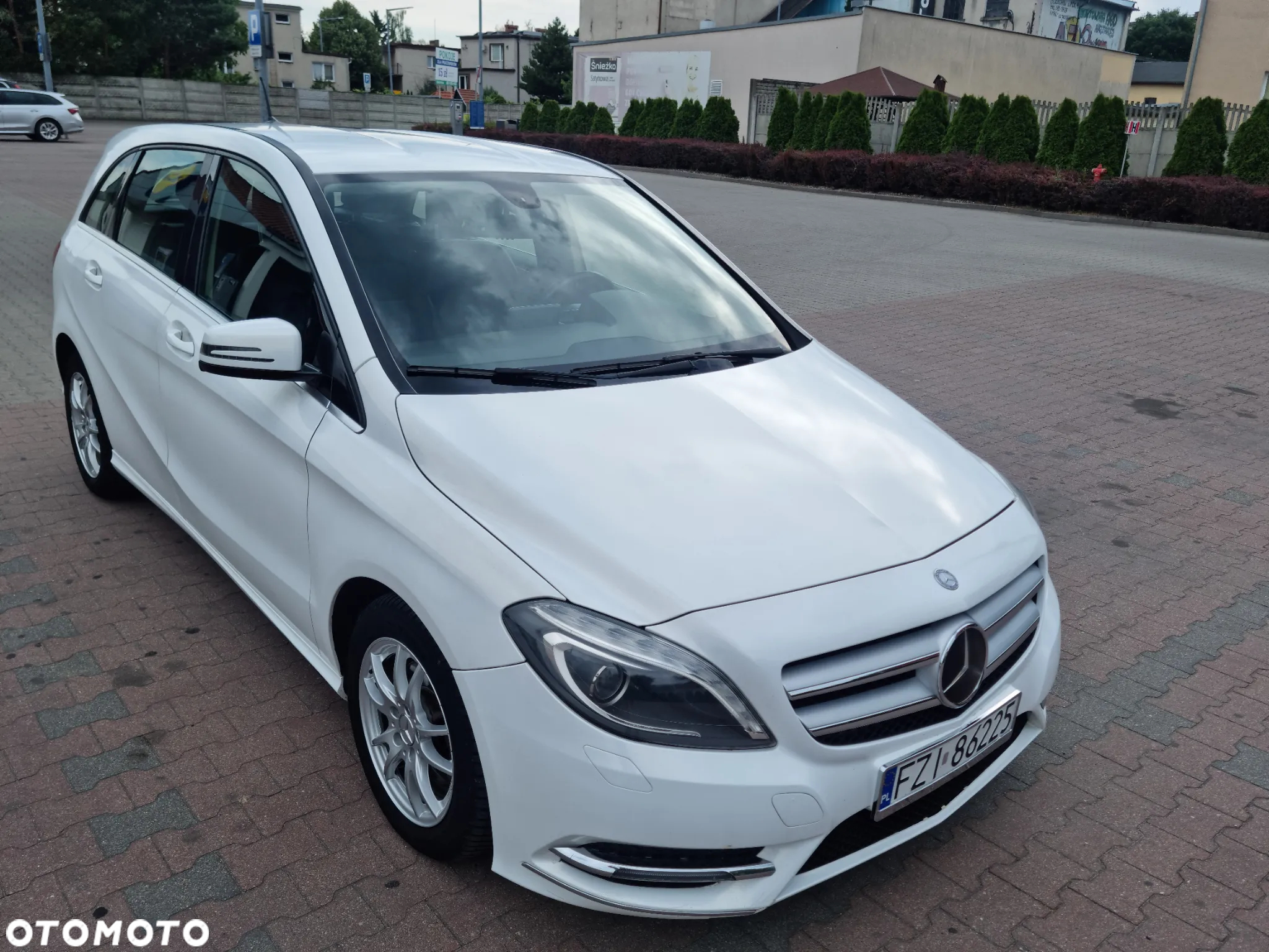 Mercedes-Benz Klasa B 180 CDI 7G-DCT - 2
