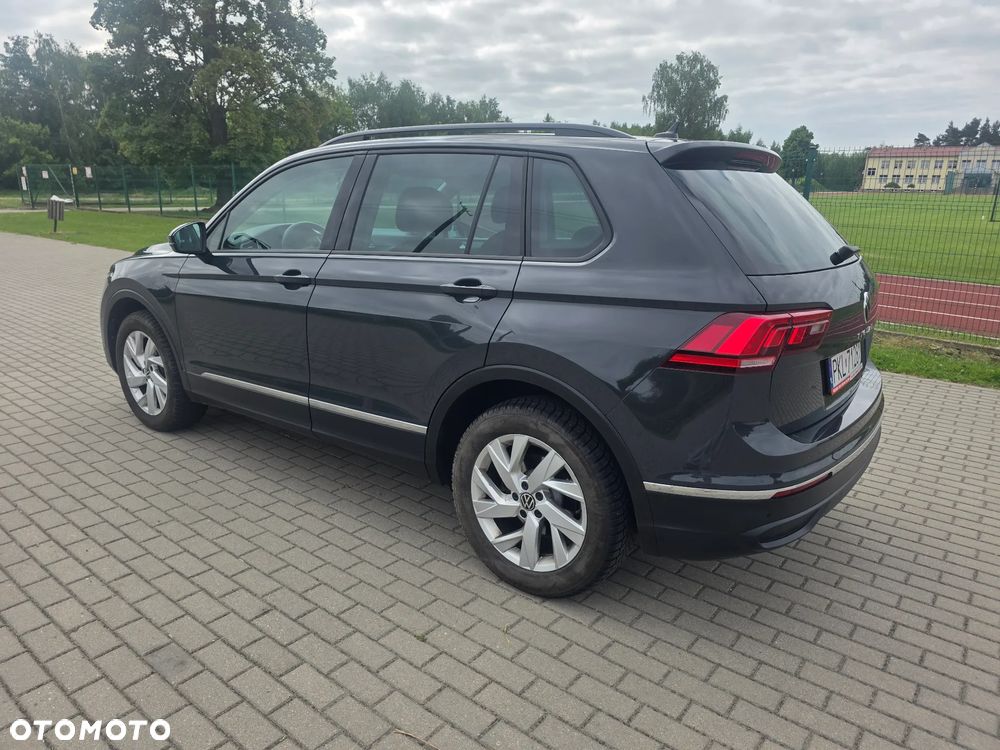 Volkswagen Tiguan 2.0 TDI SCR 4Mot Elegance DSG - 12
