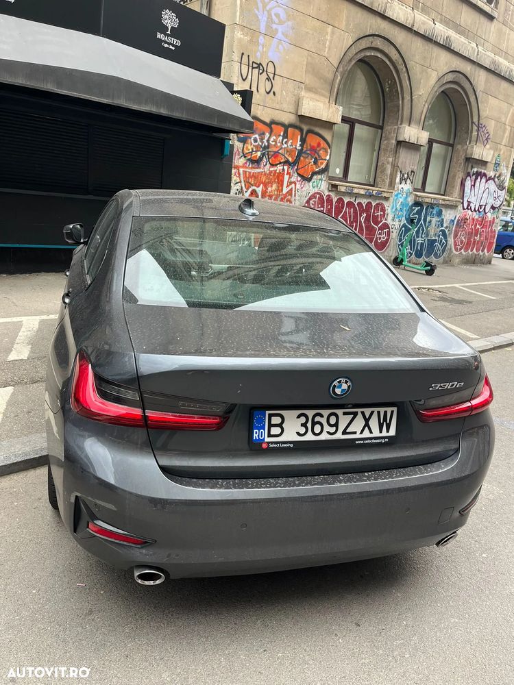 BMW Seria 3 330e xDrive AT PHEV - 4