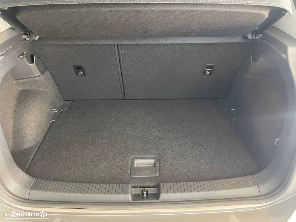 VW T-Cross 1.0 TSI Life DSG - 18