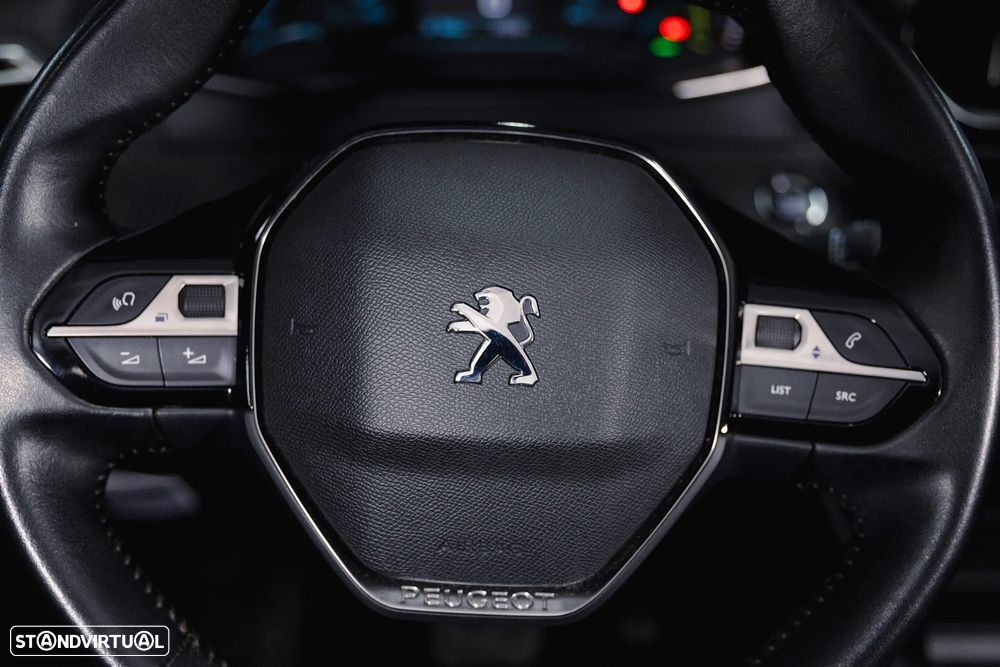 Peugeot e-208 Active Pack - 14