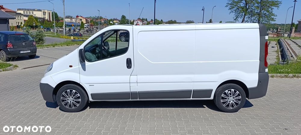 Opel Vivaro - 3
