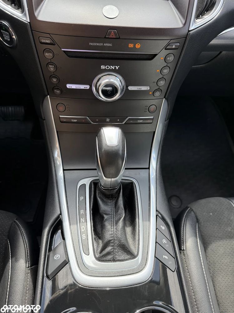 Ford S-Max 2.0 EcoBoost Titanium - 21