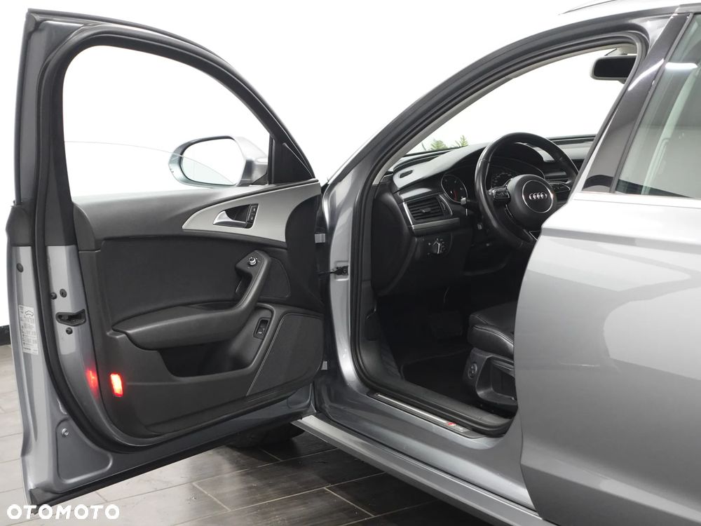 Audi A6 Avant - 16