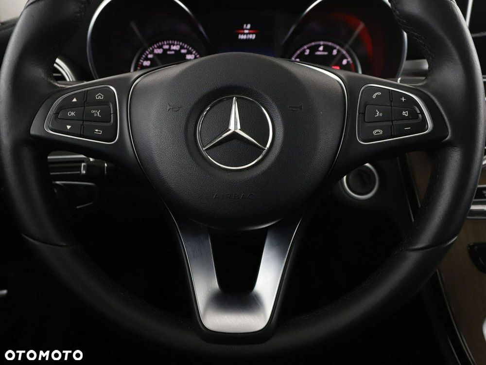 Mercedes-Benz Klasa C 180 9G-TRONIC Avantgarde - 22