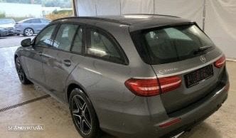 Mercedes-Benz E 300 de 4Matic 9G-TRONIC AMG Line - 2