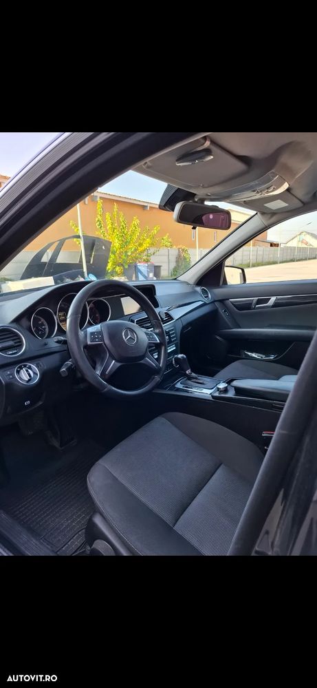 Mercedes-Benz C 200 CDI DPF (BlueEFFICIENCY) 7G-TRONIC - 6