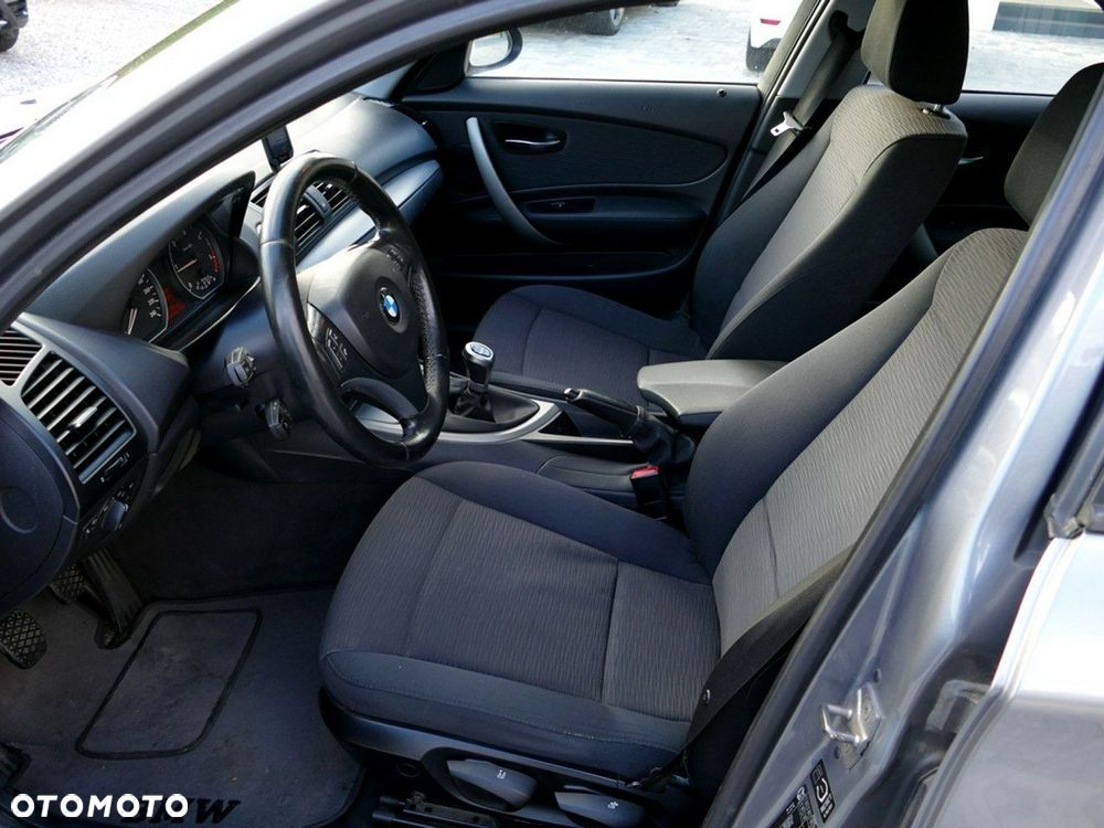 BMW Seria 1 118d Sport Line - 22