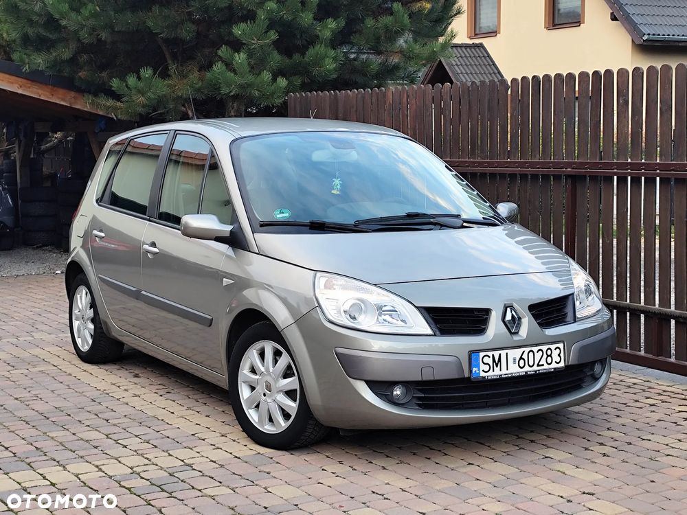 Renault Scenic 1.6 16V Confort Expression - 29