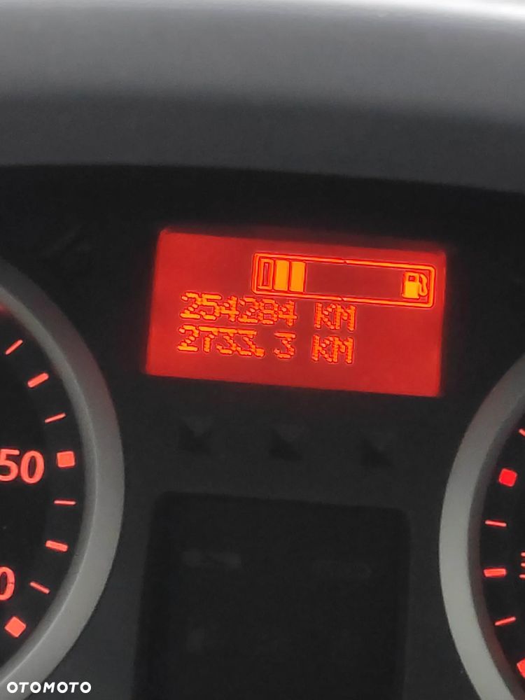 Renault Trafic - 15