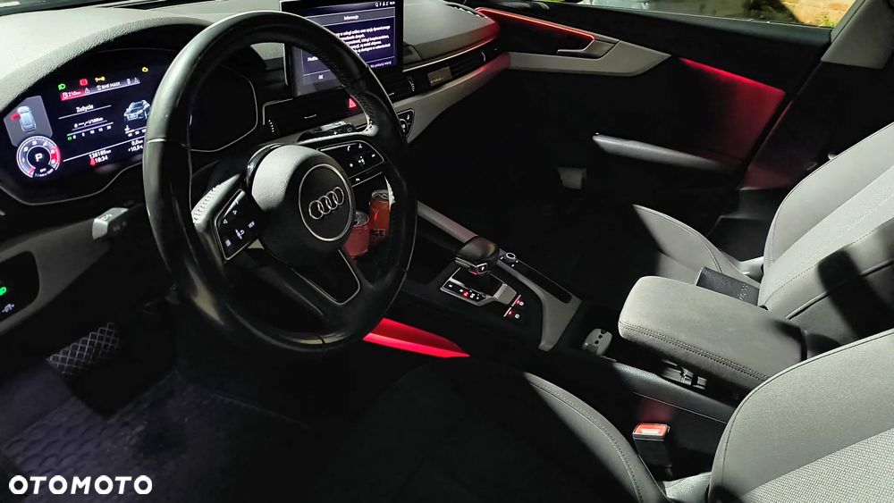 Audi A4 Avant 35 TDI mHEV Advanced S tronic - 12
