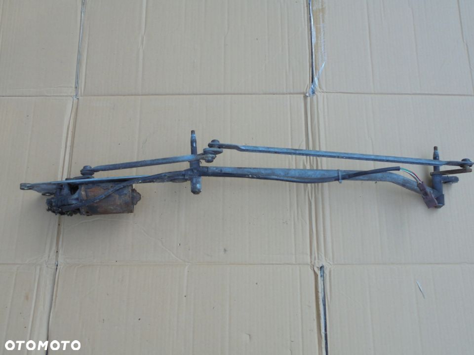 MECHANIZM WYCIERACZKI PRZOD XSARA II - 2