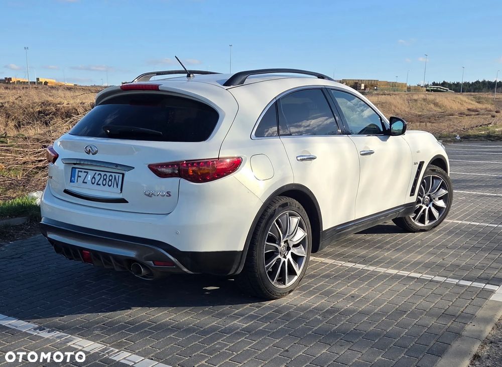 Infiniti QX70 3.0d AWD Ultimate - 3