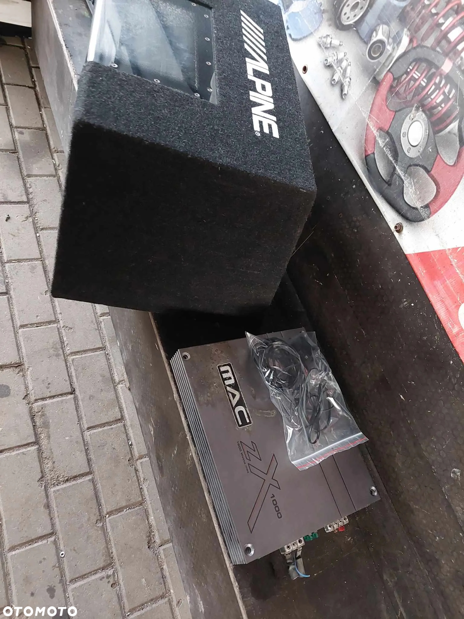 GŁOŚNIK SUBWOOFER TUBA+Wzmacniacz Alpine 800W - 4