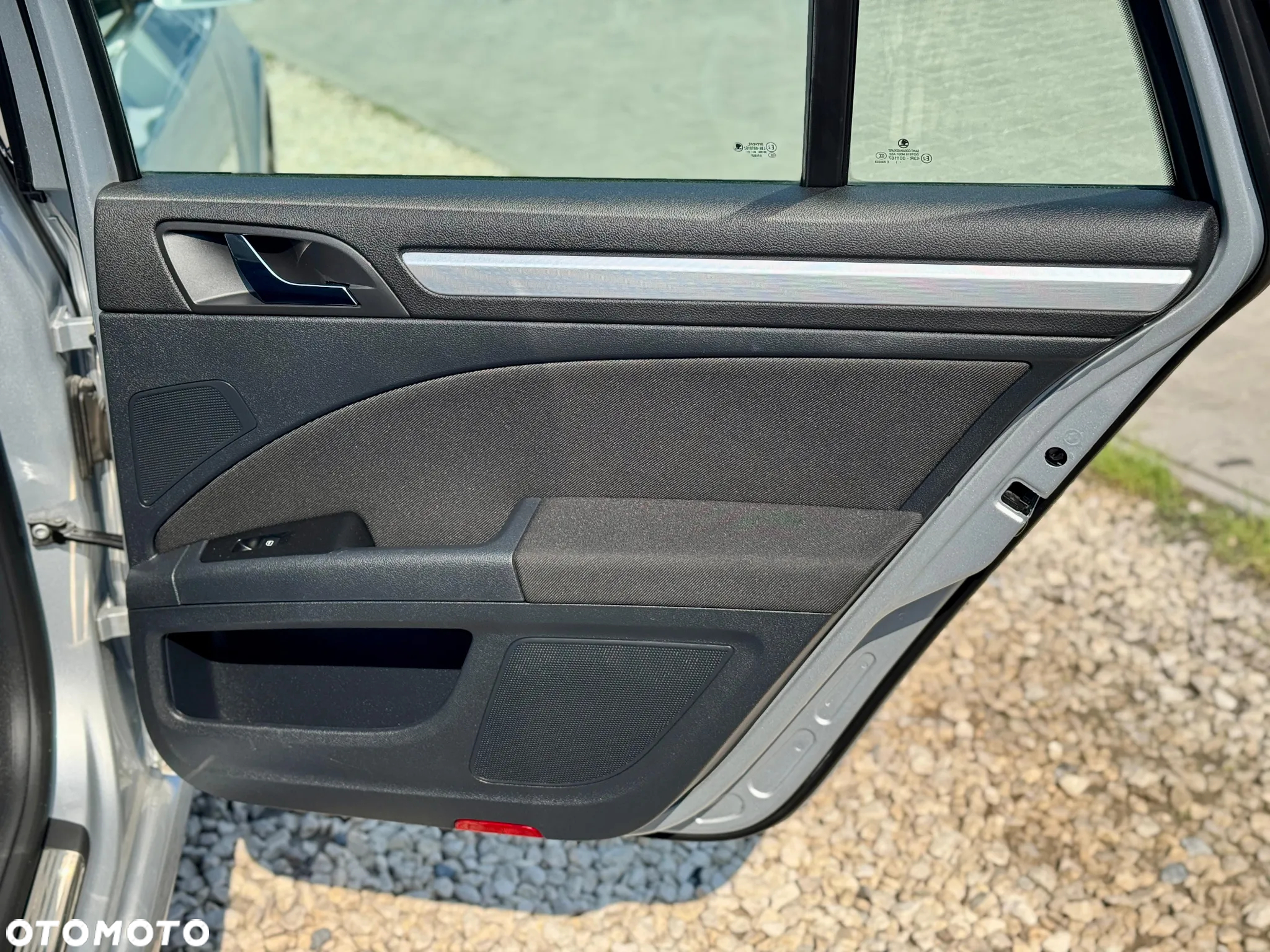 Skoda Superb Combi 2.0 TDI Elegance - 33