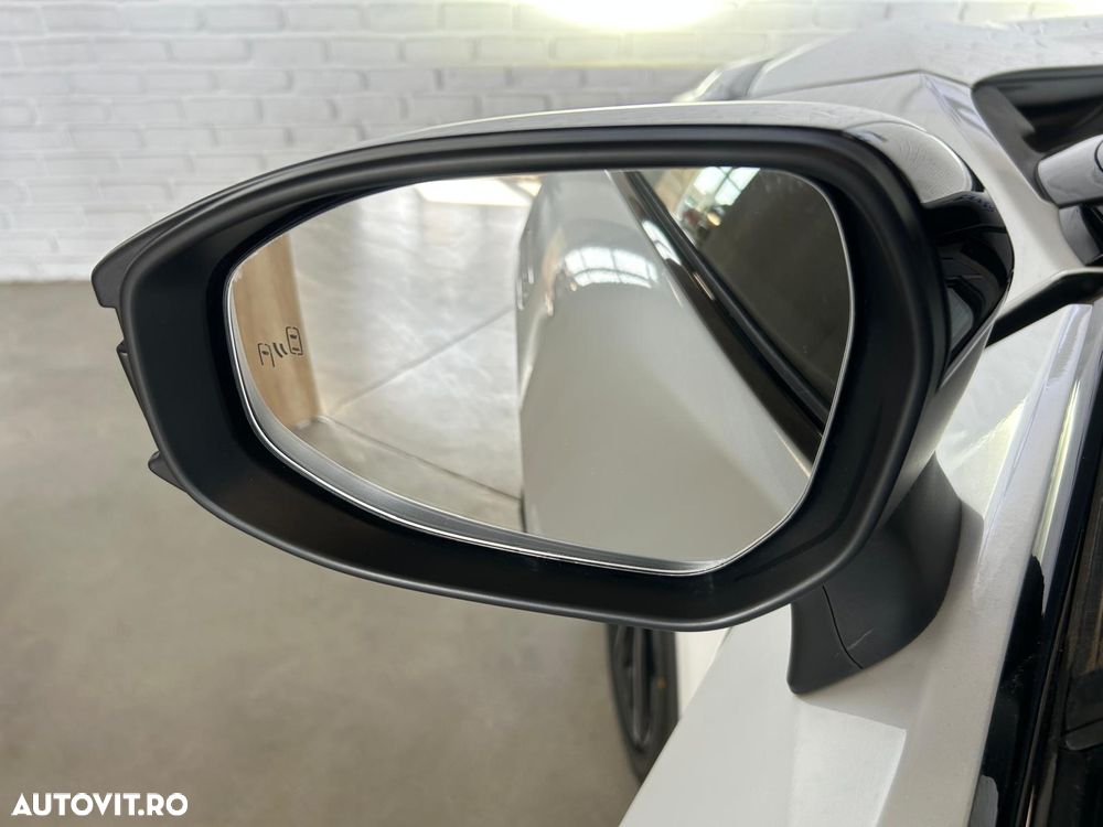 Toyota C-HR - 22