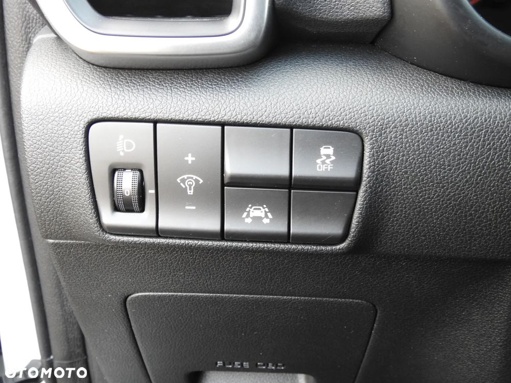 Kia Sportage 1.7 CRDI 2WD ISG Dream-Team Edition - 18