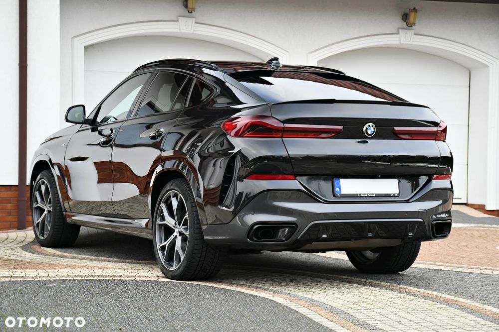 BMW X6 xDrive30d - 16