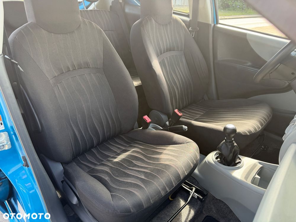 Nissan Pixo 1.0 more - 20
