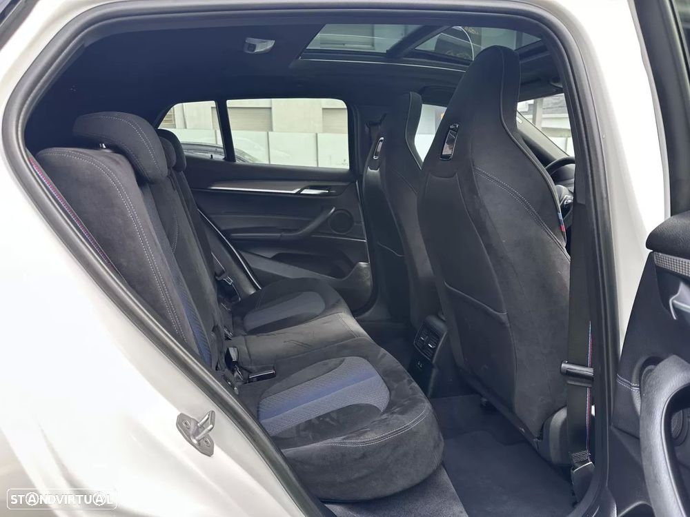 BMW X2 18 d sDrive Pack M - 54