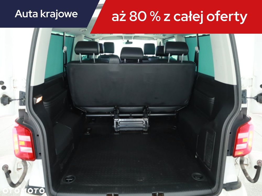 Volkswagen Caravelle - 20