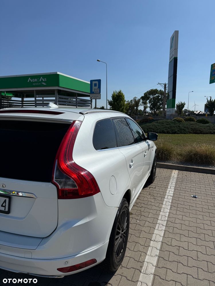 Volvo XC 60 D4 AWD Ocean Race - 4