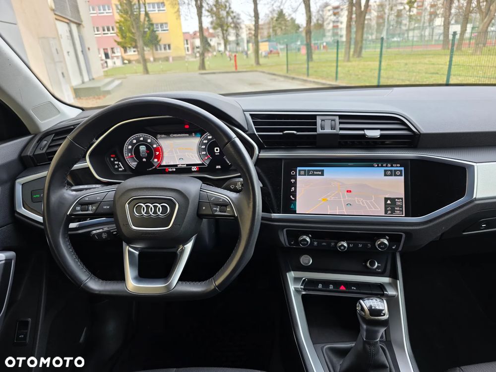 Audi Q3 35 TFSI S line - 6