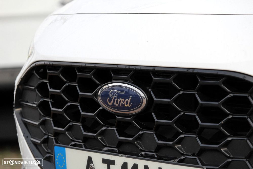 Ford Focus SW 1.5 TDCi EcoBlue ST-Line - 4