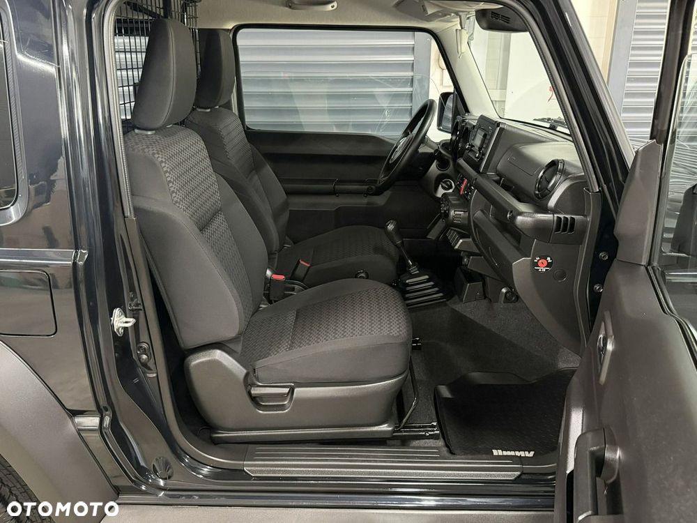 Suzuki Jimny - 17