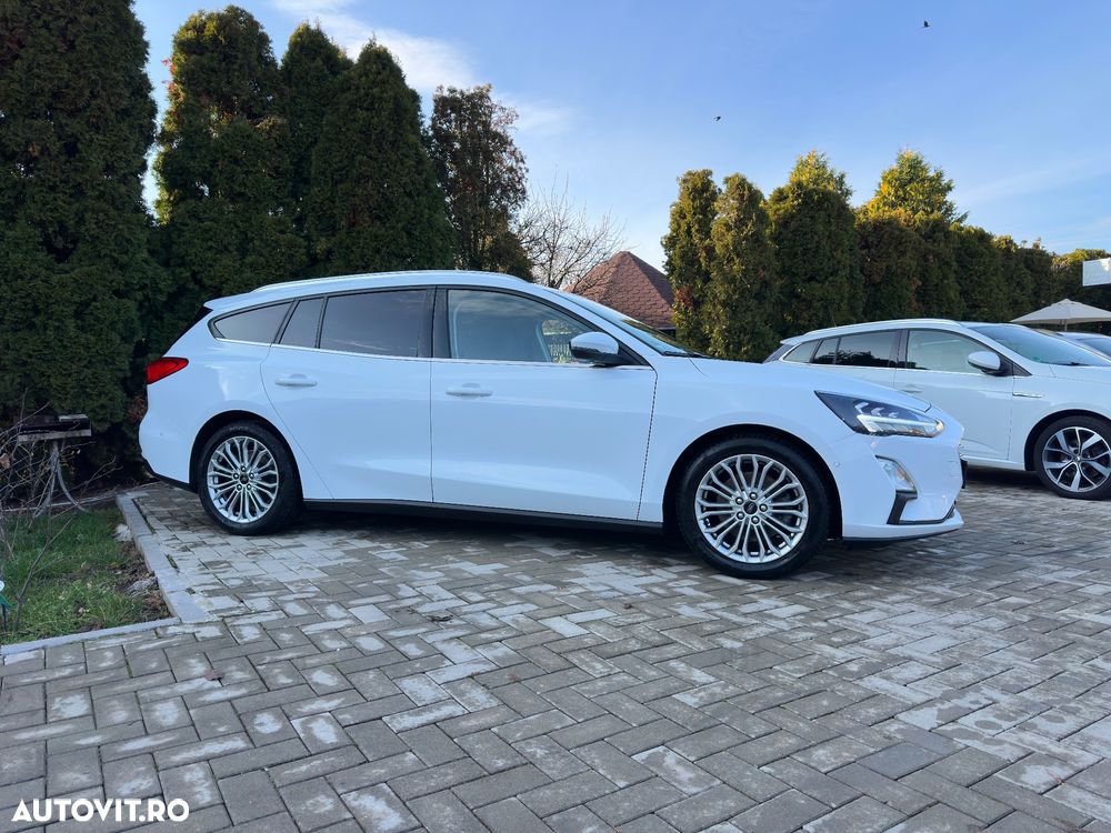 Ford Focus 2.0 EcoBlue Start-Stopp-System TITANIUM X - 12