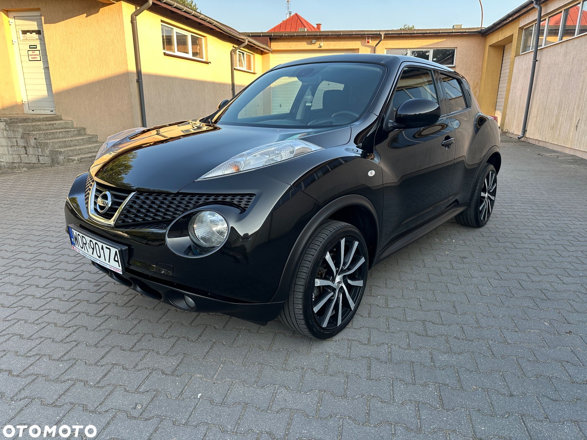Nissan Juke 1.6 Tekna - 1