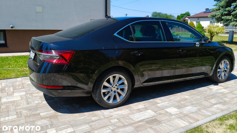 Skoda Superb 2.0 TDI Style DSG - 3