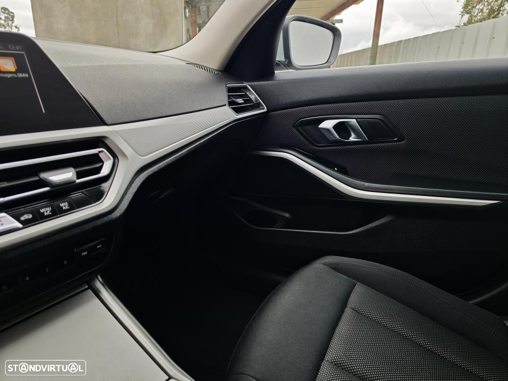 BMW 330 e Corporate Edition Auto - 24