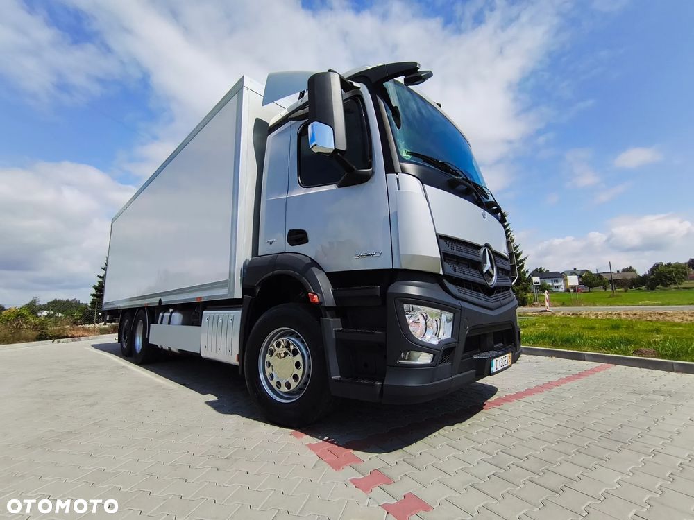 Mercedes-Benz ANTOS 25.40 - 4
