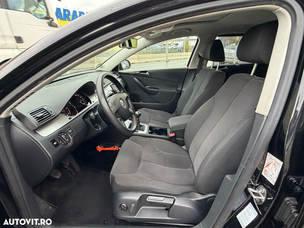 Volkswagen Passat Variant 2.0 TDI DPF Comfortline - 23