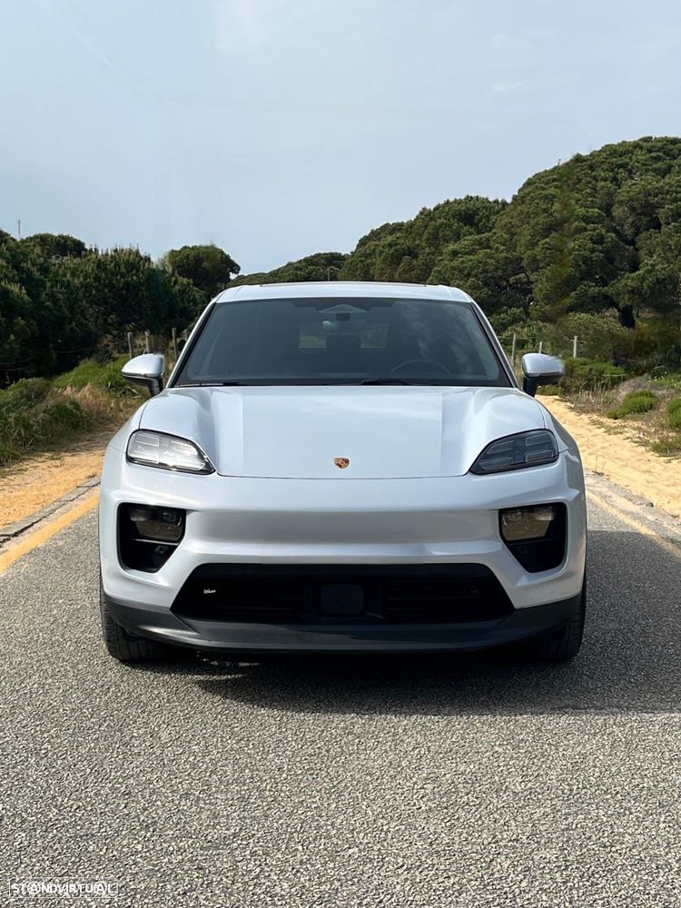 Porsche Macan Electric - 4