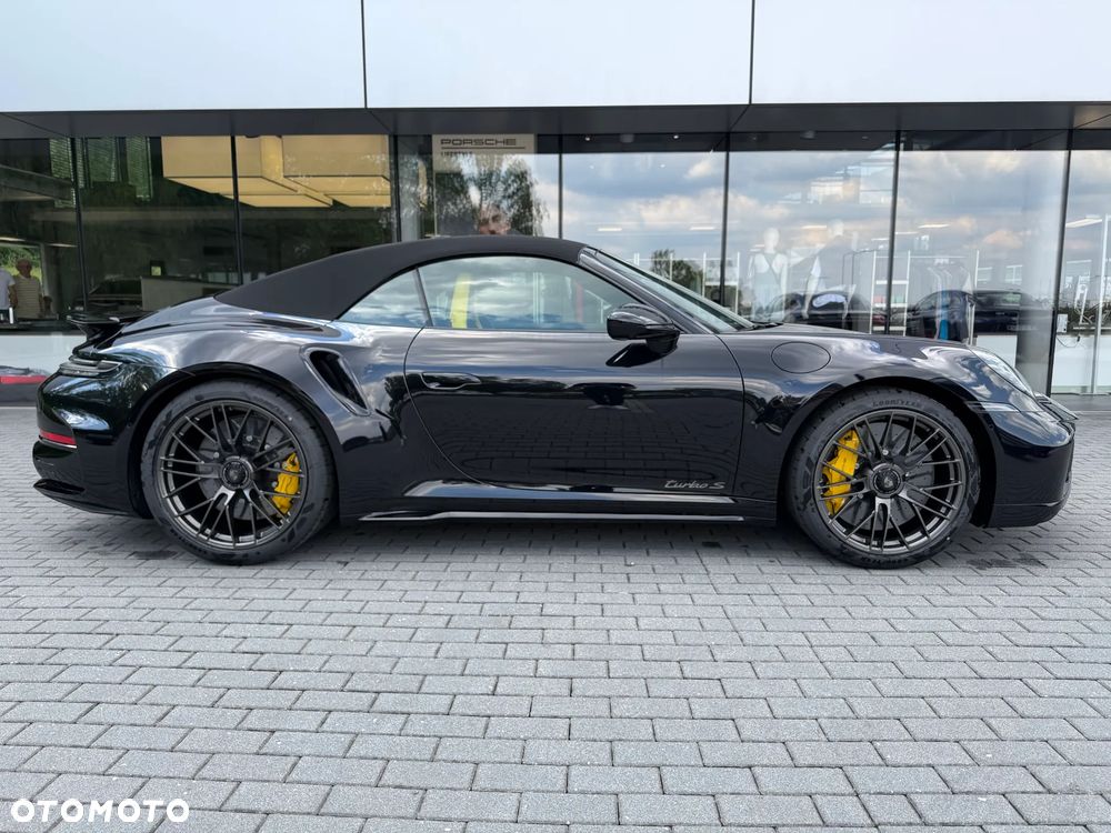 Porsche 911 Carrera Turbo S - 7