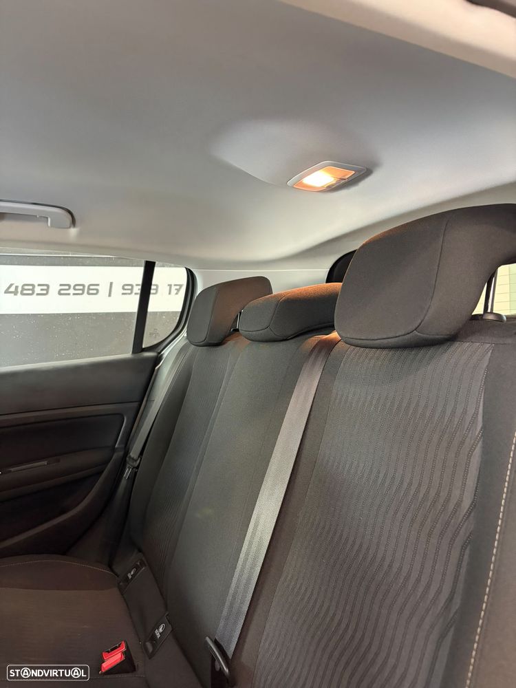 Peugeot 308 1.6 e-HDi Allure - 7