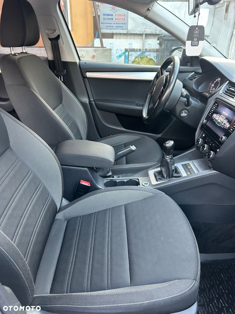 Skoda Octavia 2.0 TDI Ambition - 15