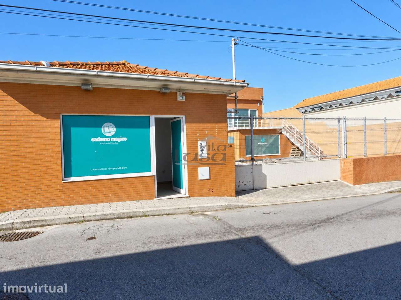 Arrendamento Prédio para arrendamento em Oliveira do Douro  cerca d... - Grande imagem: 5/30